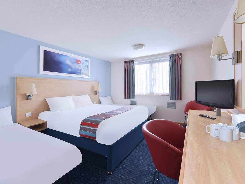 Travelodge Droitwich Pokój zdjęcie