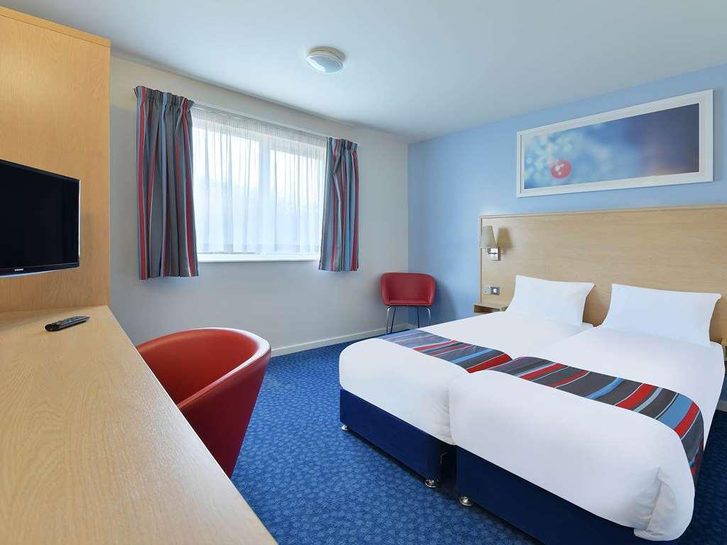 Travelodge Droitwich Pokój zdjęcie