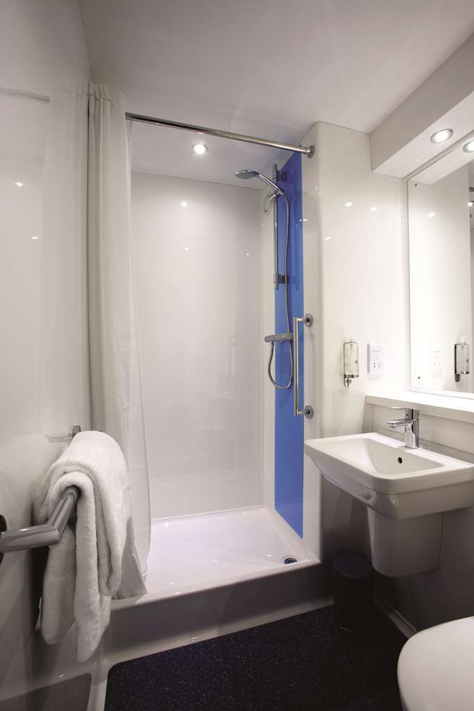 Travelodge Droitwich Pokój zdjęcie